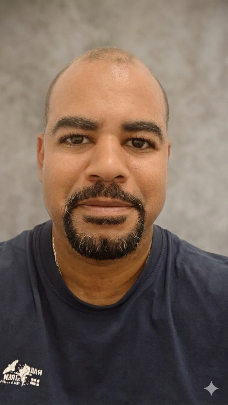 Portrait du fondateur de ProxiPC33